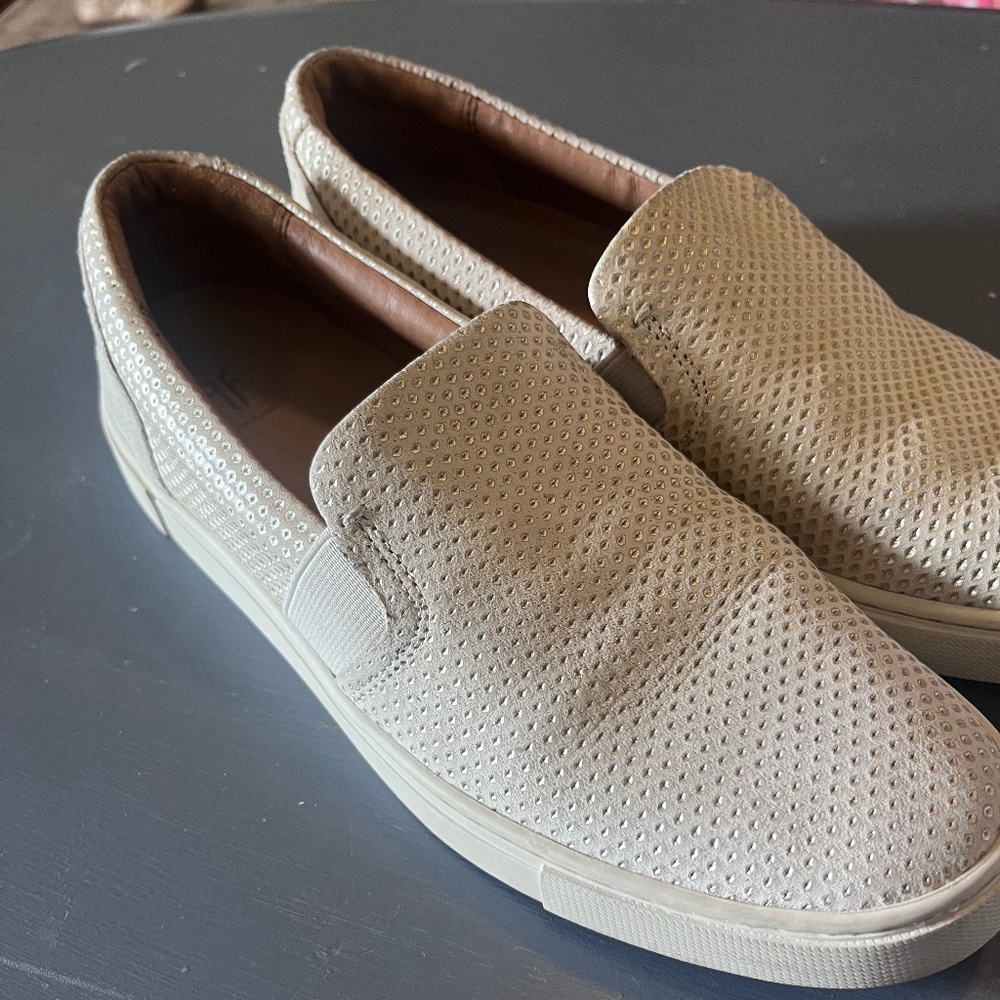 Frye Slip On Gold Diamond Emboss Sneaker Size 6.5